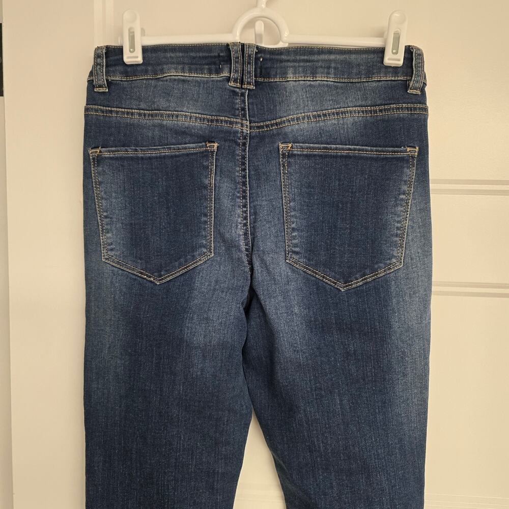 NEW NWT Women's Altar'd State Distressed Crop Skinny Jeans Fray Ankles | Size 7 - Picture 6 of 11
